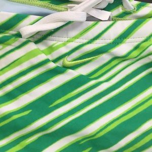 does nike swimwear run small